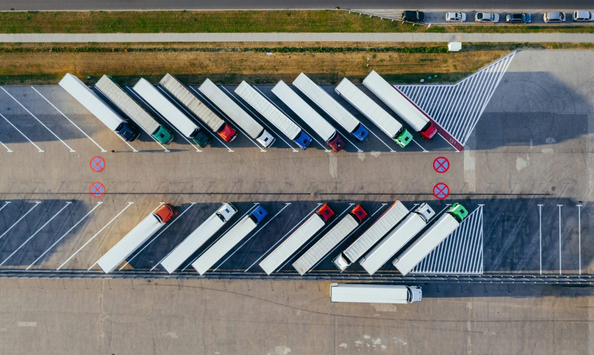 logistics hiring trucking